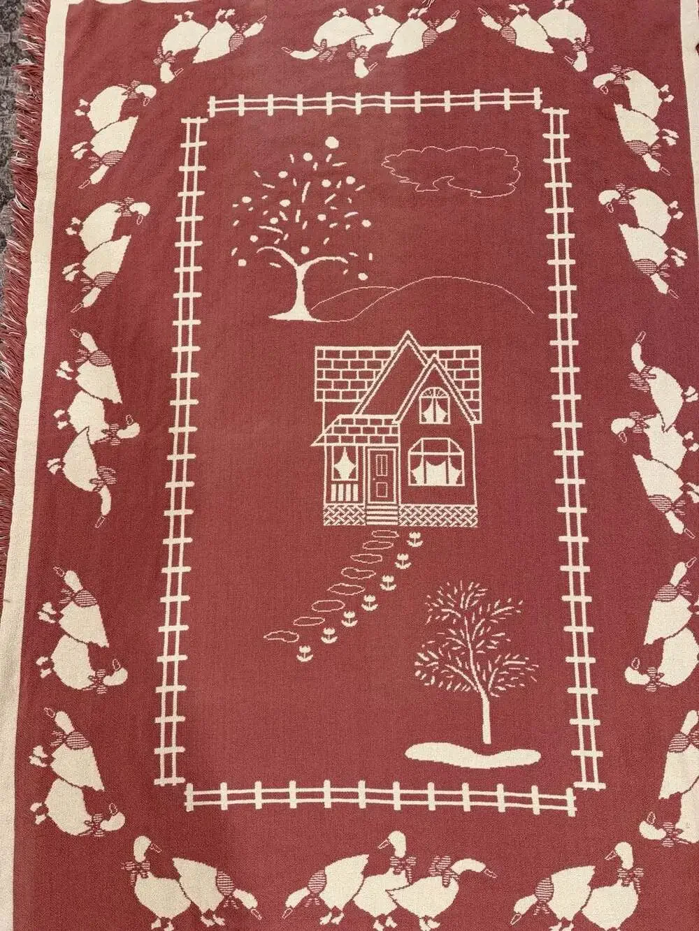 Vintage Farmhouse Goose Tapestry Woven Throw Blanket Red White Fringe